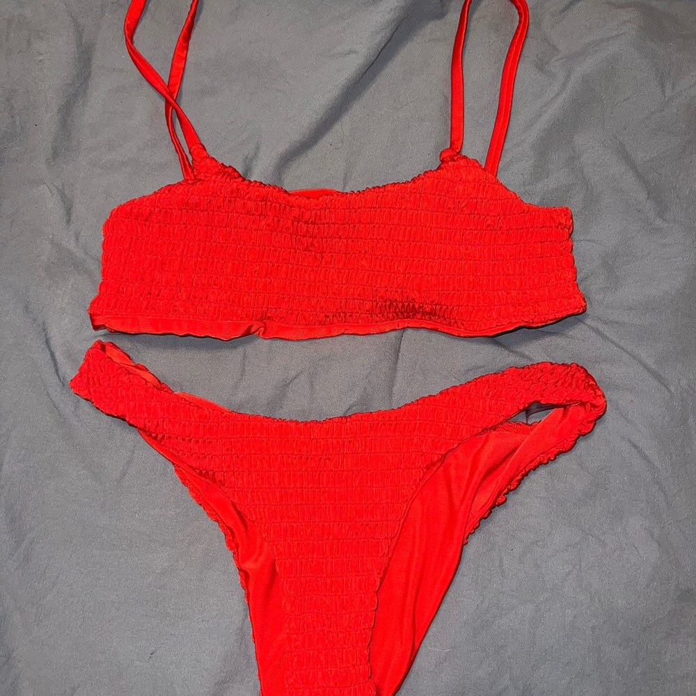 Red bikini set